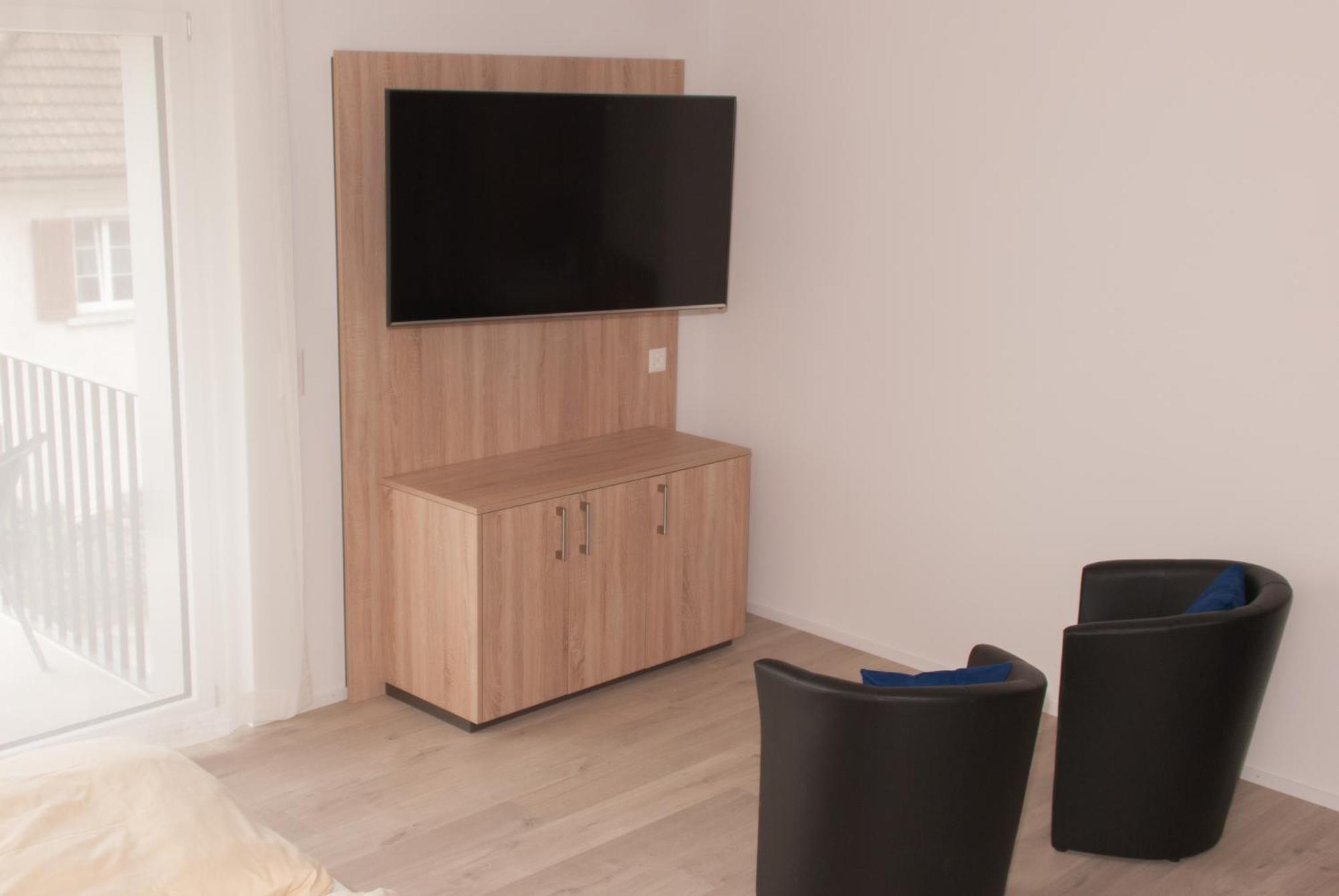 Hotel Traube Garni Kuttigen Δωμάτιο φωτογραφία
