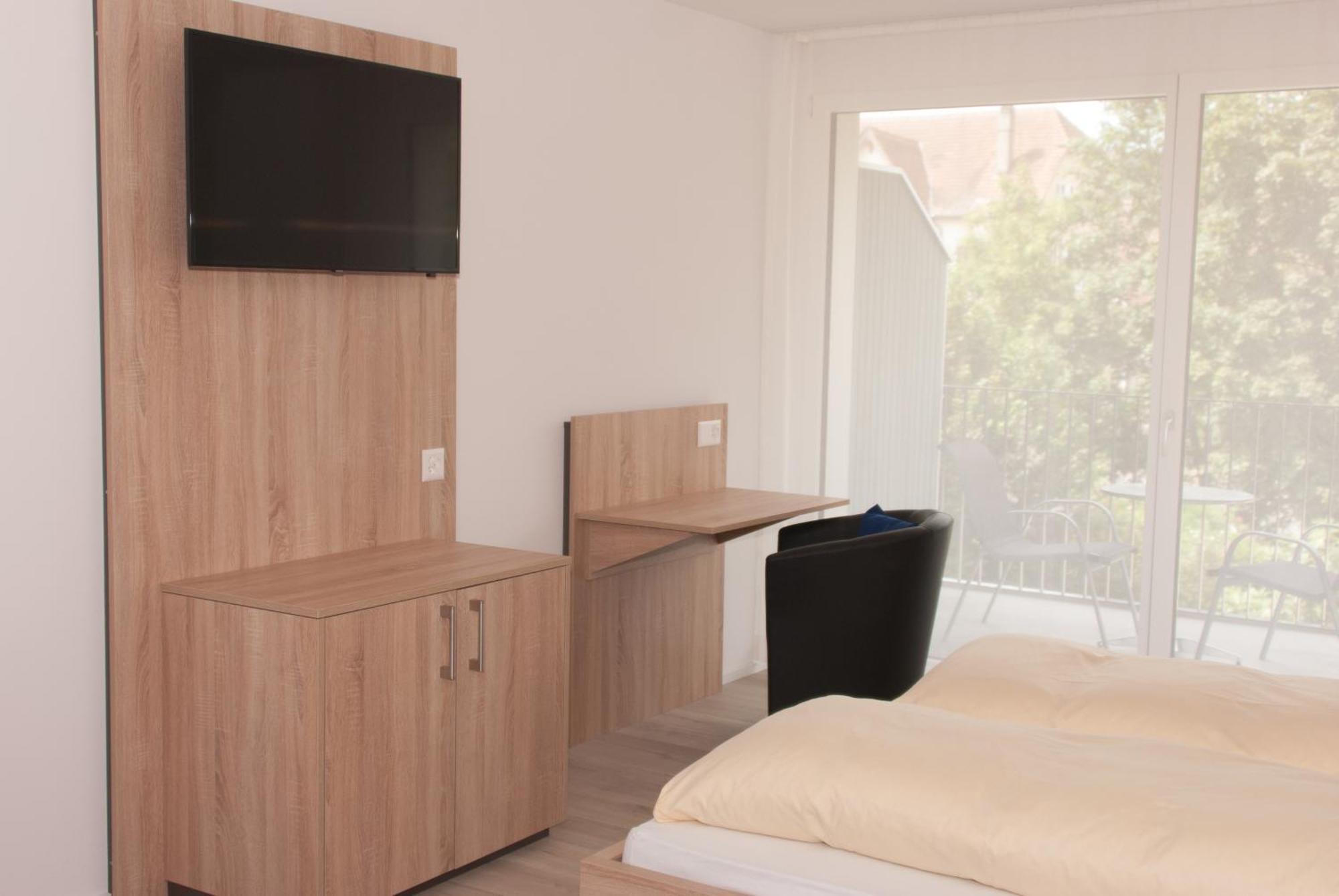 Hotel Traube Garni Kuttigen Δωμάτιο φωτογραφία