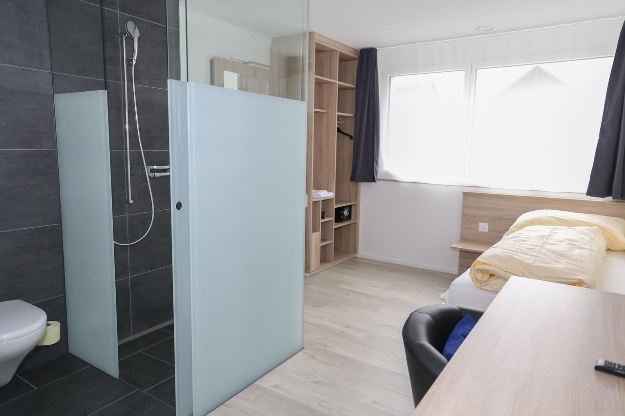 Hotel Traube Garni Kuttigen Εξωτερικό φωτογραφία