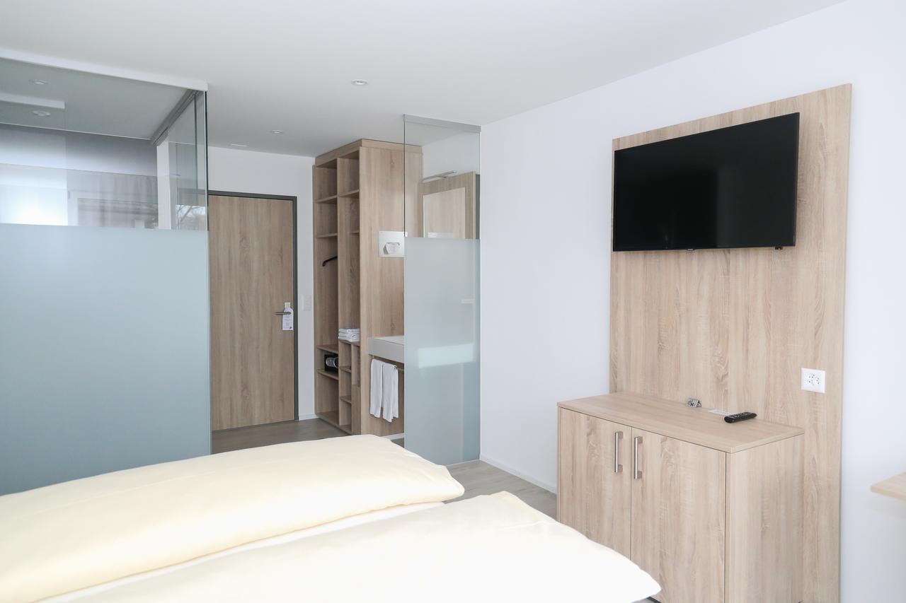 Hotel Traube Garni Kuttigen Εξωτερικό φωτογραφία