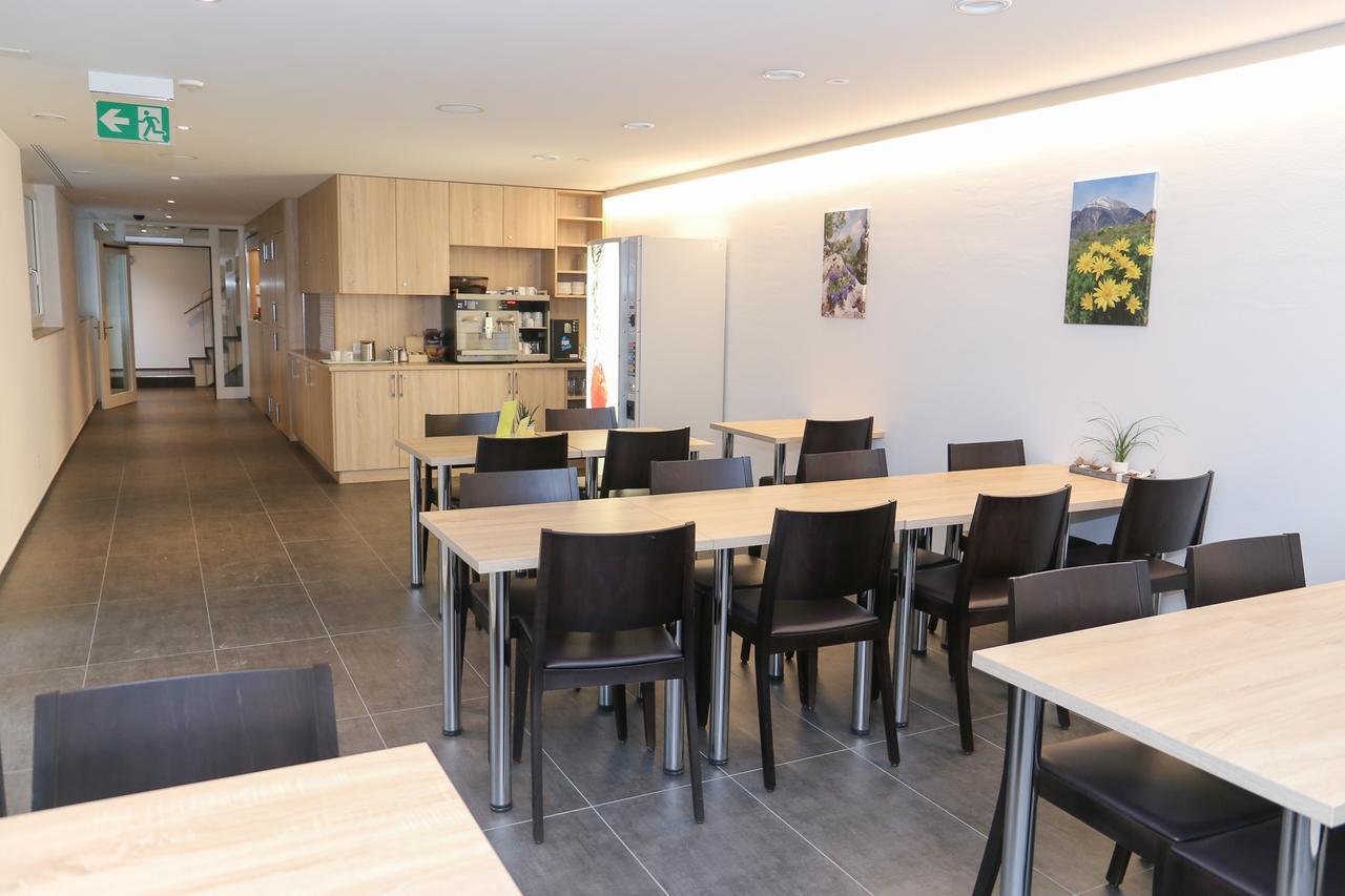 Hotel Traube Garni Kuttigen Εξωτερικό φωτογραφία