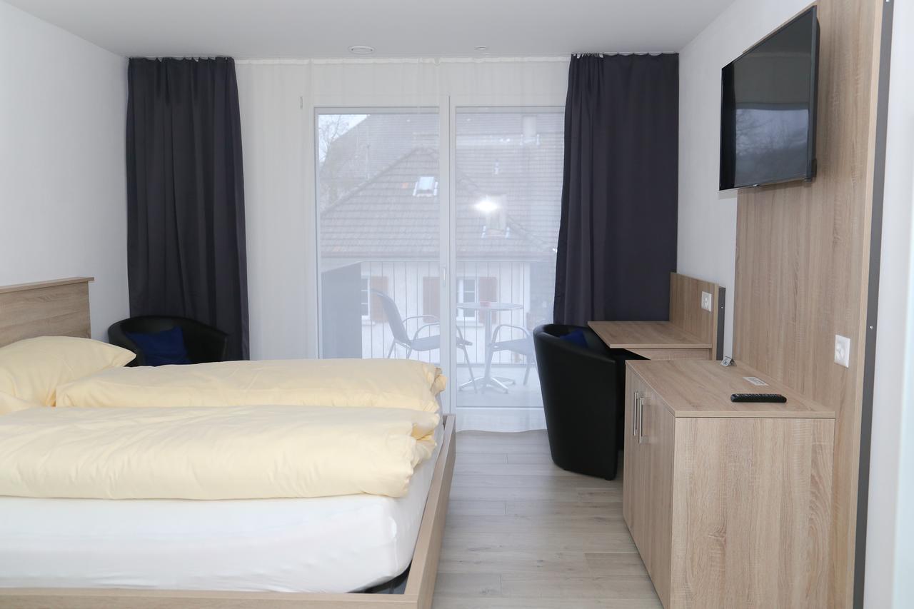 Hotel Traube Garni Kuttigen Εξωτερικό φωτογραφία
