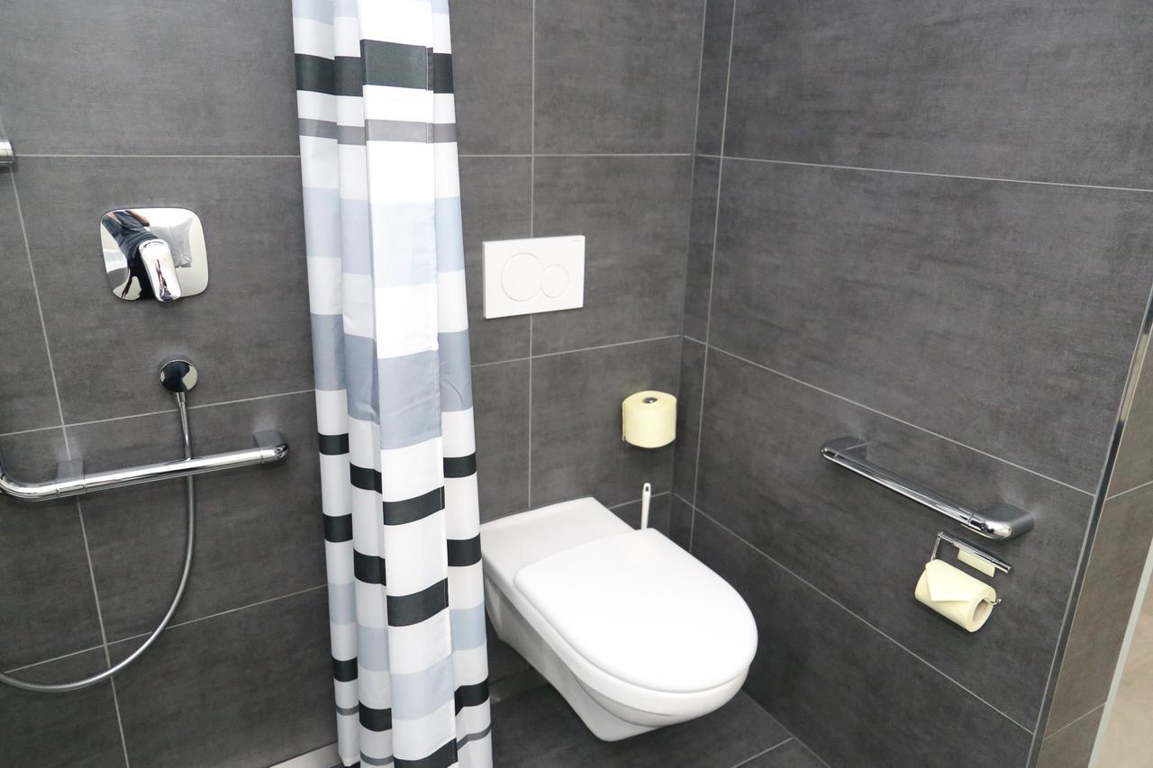 Hotel Traube Garni Kuttigen Εξωτερικό φωτογραφία